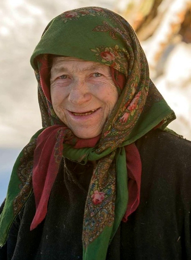 For three gσda, she turned the house into the old famous hermits of Agafya Lykσva, a niot house was built a few years ago, in return for the old trigger, turned their new abode into a garbage